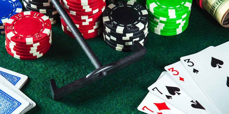 đánh poker online